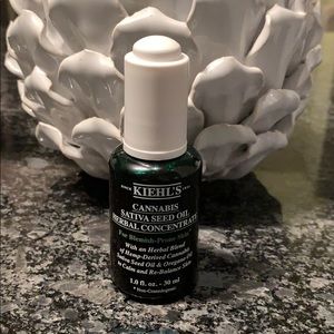 Kiehl’s Oil for Blemish Prone Skin